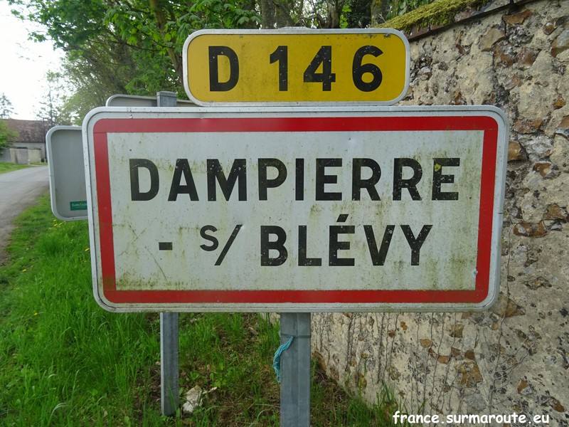 Dampierre-sous-Blévy H 28..JPG