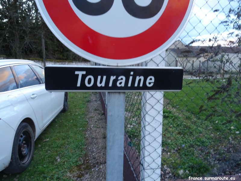 Touraine H 37.JPG