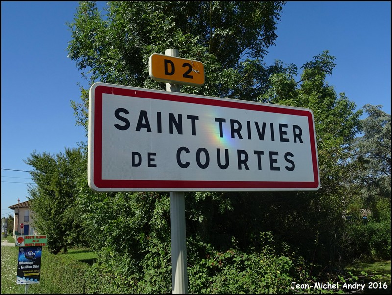 Saint-Trivier-de-Courtes 01 - Jean-Michel Andry.jpg