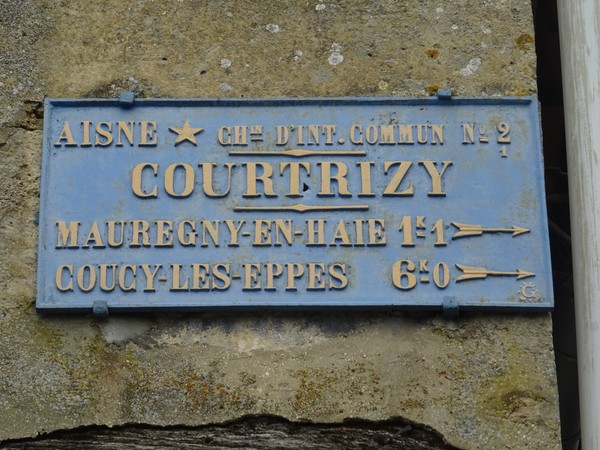 Courtrizy.JPG