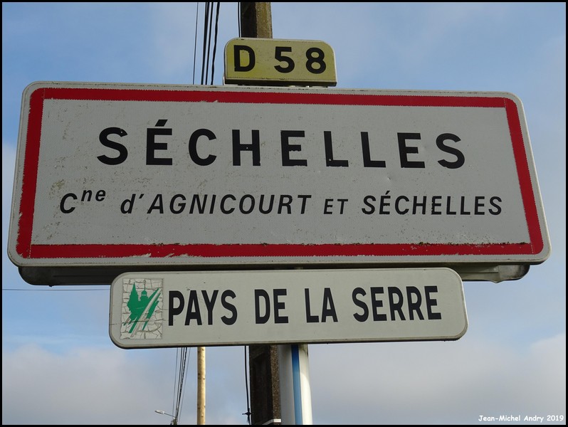 Agnicourt-et-Séchelles 2 02 - Jean-Michel Andry.jpg