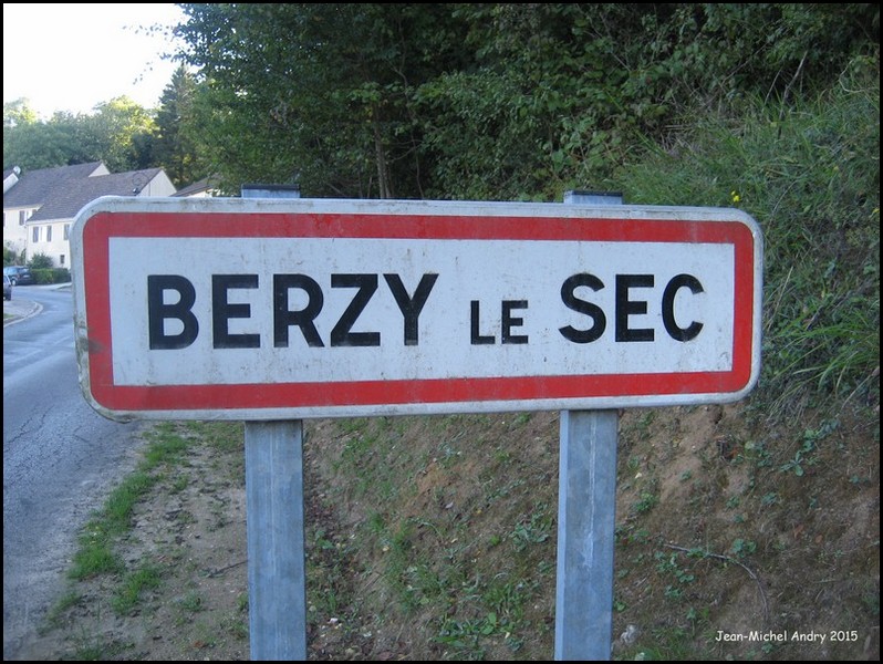 Berzy-le-Sec 02 - Jean-Michel Andry.jpg