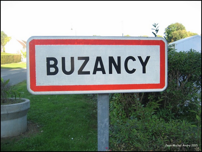 Buzancy 02 - Jean-Michel Andry.jpg