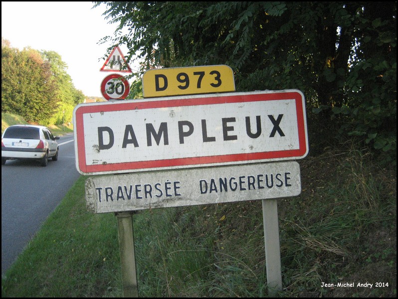 Dampleux  02 - Jean-Michel Andry.jpg