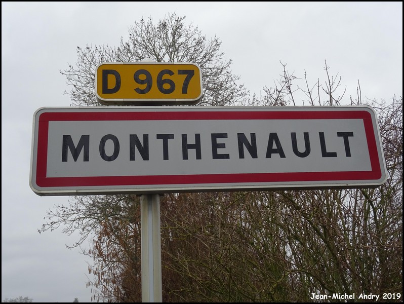 Monthenault 02 - Jean-Michel Andry.jpg