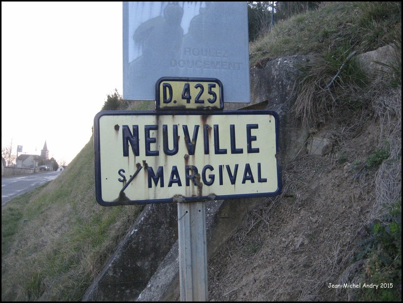 Neuville-sur-Margival  02 - Jean-Michel Andry.jpg