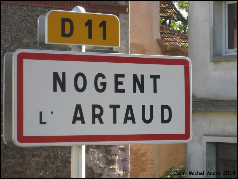 Nogent-l'Artaud 02 - Jean-Michel Andry.jpg