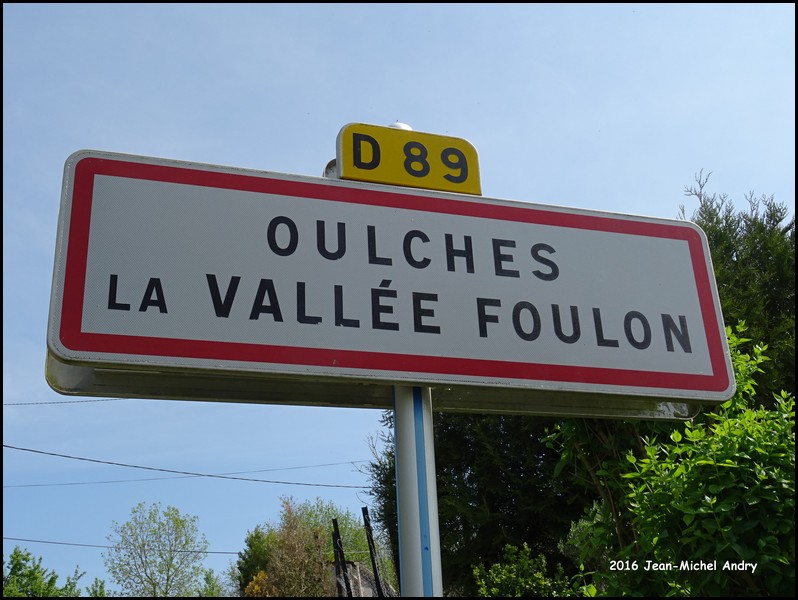 Oulches-la-Vallée-Foulon 02 - Jean-Michel Andry.jpg