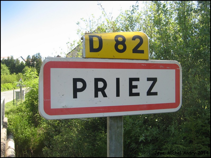 Priez 02 - Jean-Michel Andry.jpg