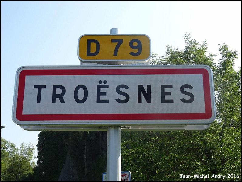 Troësnes 02 - Jean-Michel Andry.jpg