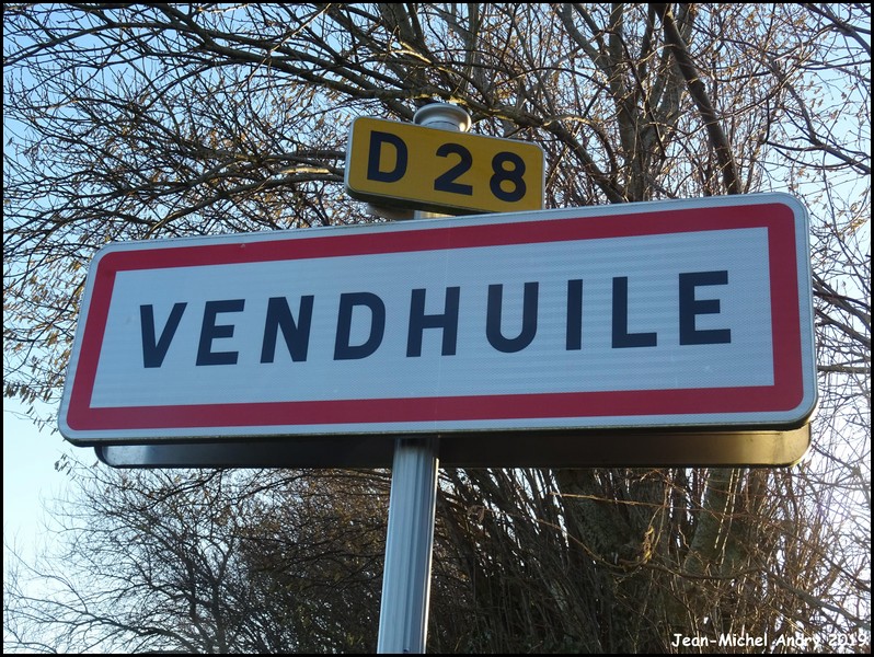 Vendhuile 02 - Jean-Michel Andry.jpg