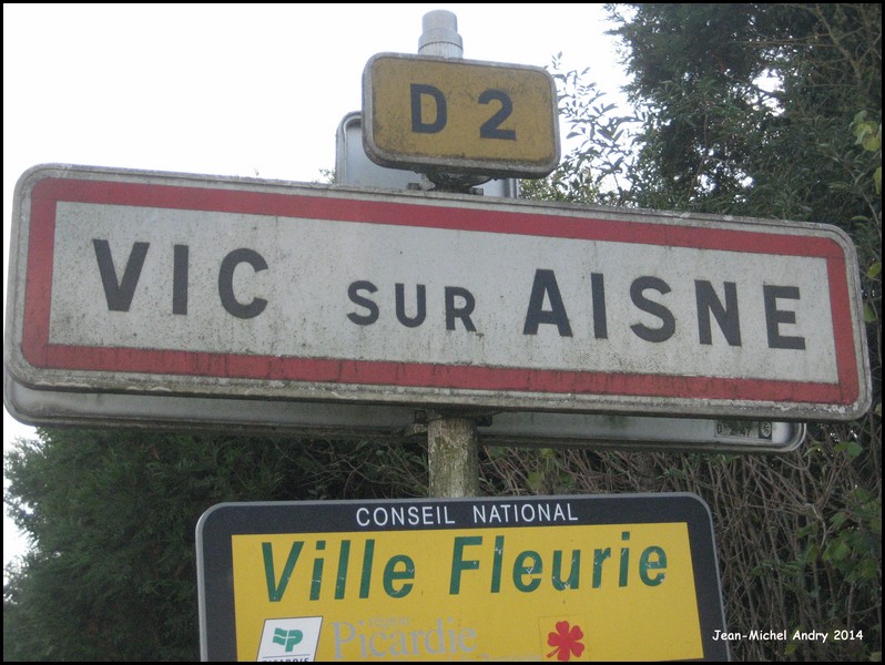Vic-Sur-Aisne  02 - Jean-Michel Andry.jpg