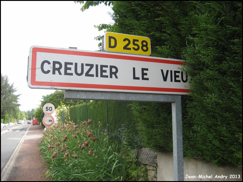 Creuzier-le-vieux 03 - Jean-Michel Andry.jpg