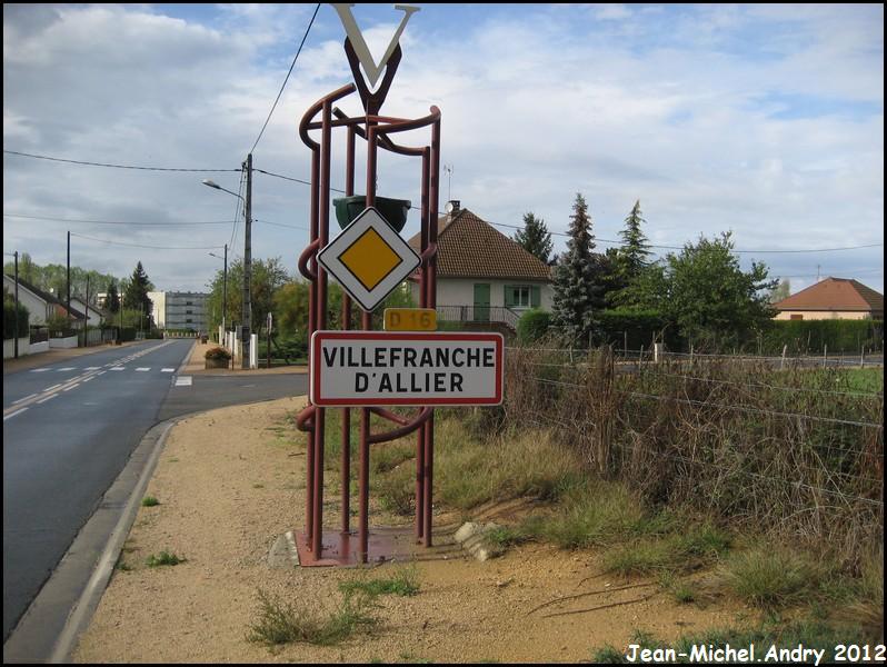 Villefranche d'Allier 03 - Jean-Michel Andry.jpg