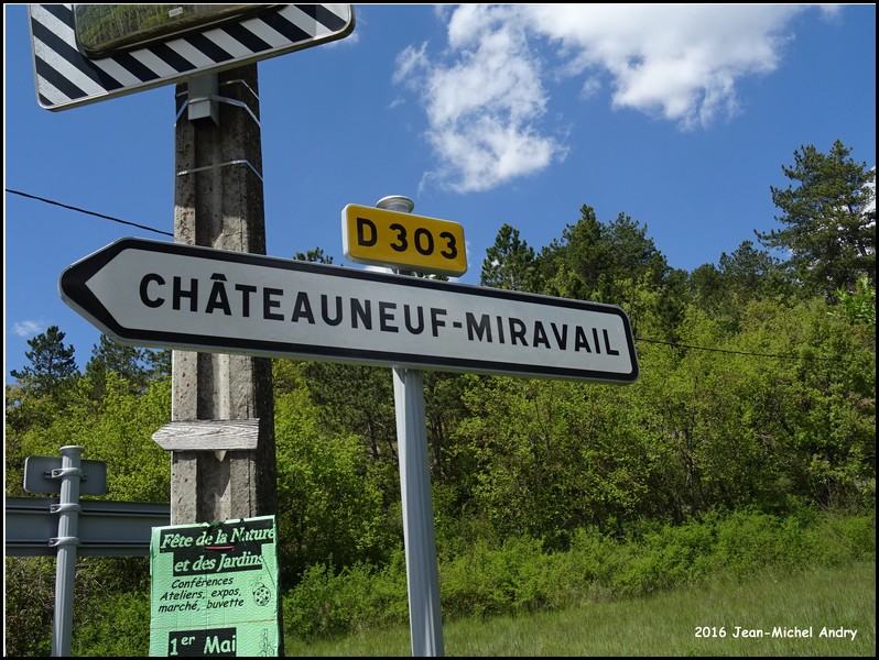 Châteauneuf-Miravail 04 - Jean-Michel Andry.jpg