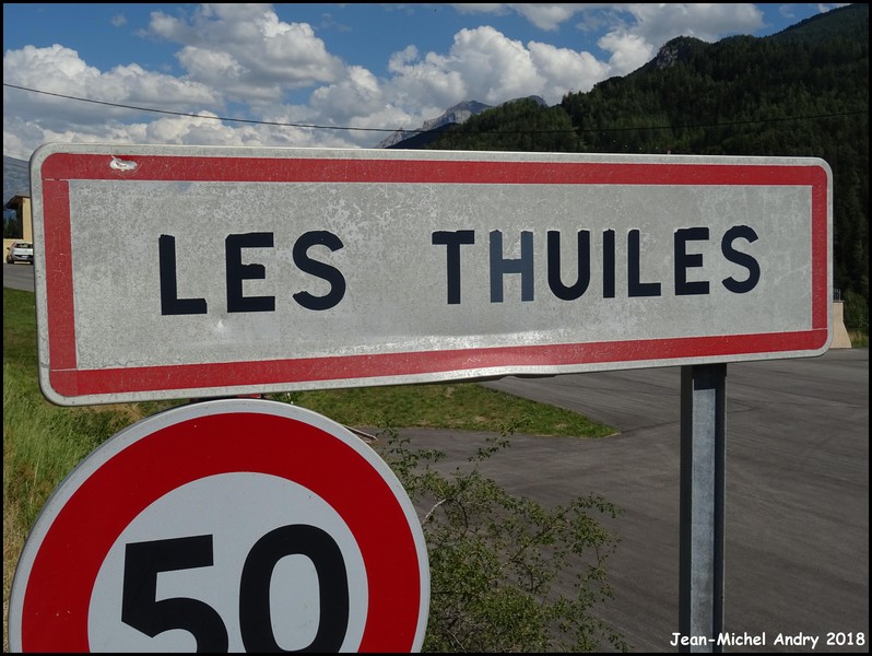 Les Thuiles 04 - Jean-Michel Andry.jpg