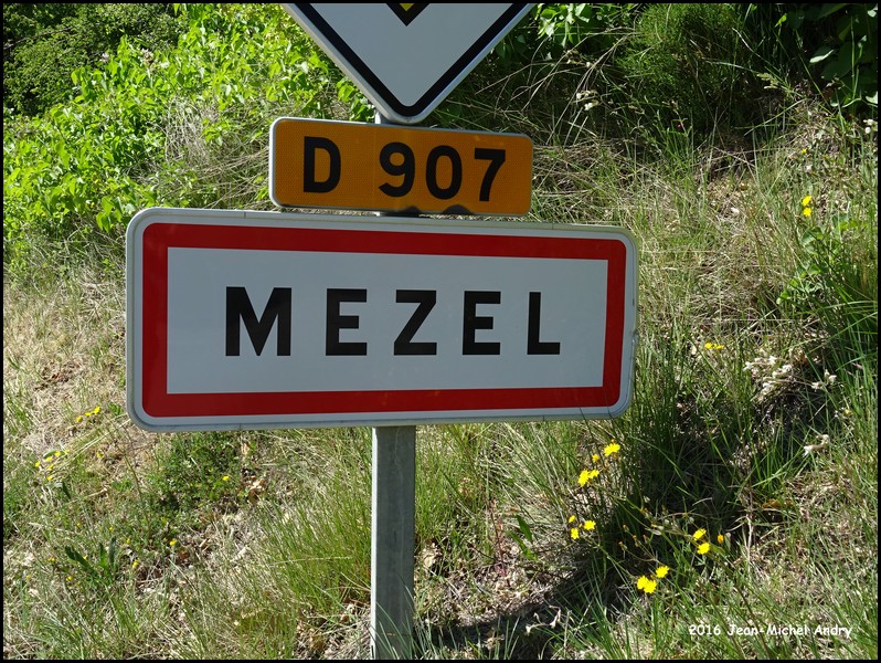 Mézel 04 - Jean-Michel Andry.jpg