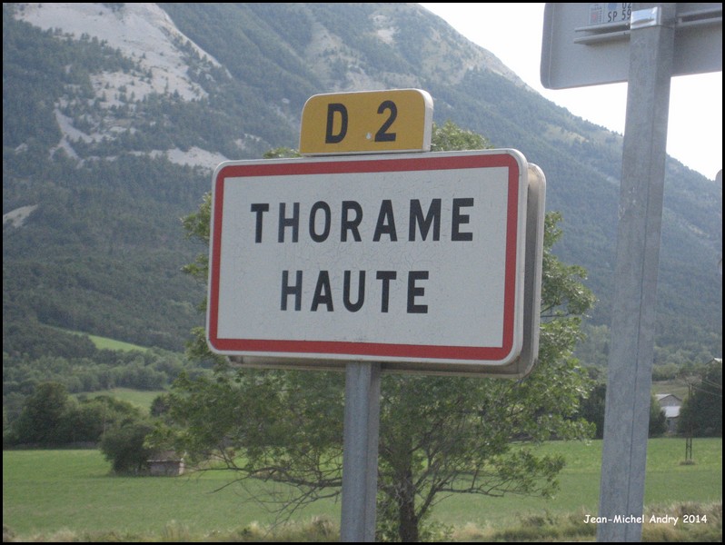 Thorame-Haute 04 - Jean-Michel Andry.jpg