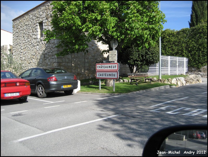 Châteauneuf-Grasse 06 - Jean-Michel Andry.JPG