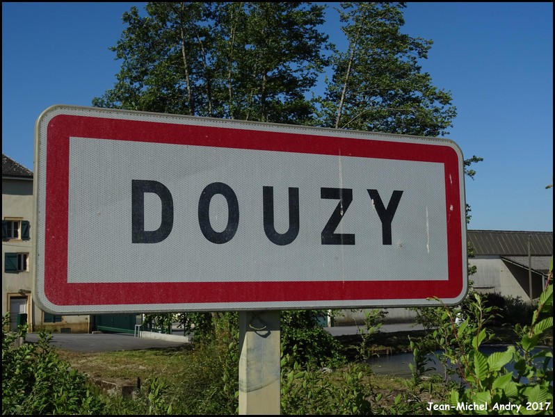 Douzy 08 - Jean-Michel Andry.jpg