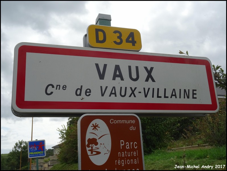 Vaux-Villaine 1 08 - Jean-Michel Andry.jpg