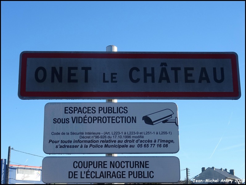 Onet-le-Château  12 - Jean-Michel Andry.jpg