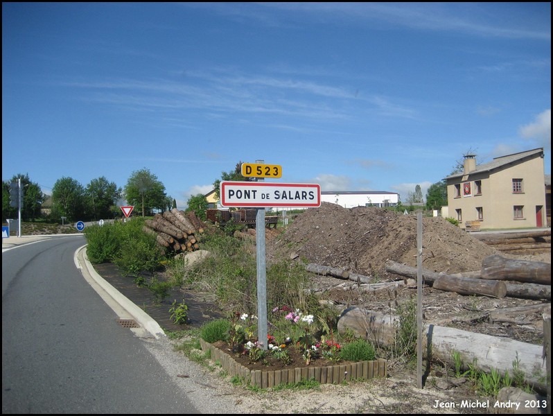 Pont-de-Salars 12 - Jean-Michel Andry.jpg