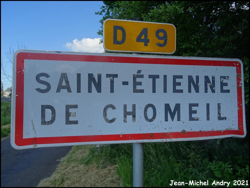 Saint-Étienne-de-Chomeil 15 - Jean-Michel Andry.jpg