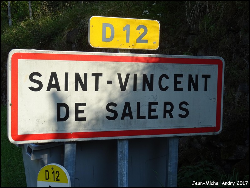 Saint-Vincent-de-Salers 15 - Jean-Michel Andry.jpg