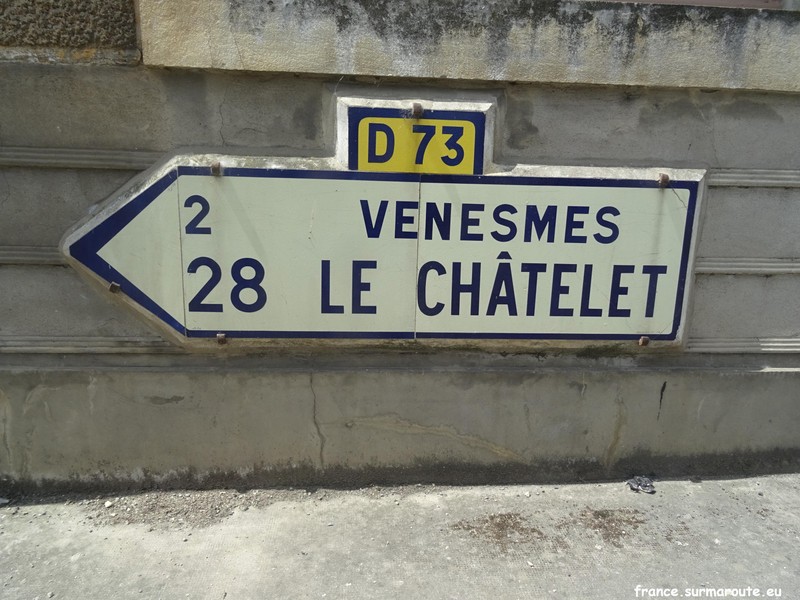 Chateauneuf-sur-Cher.JPG