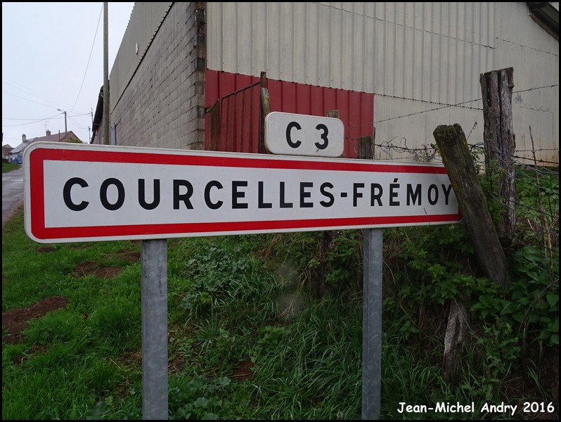 Courcelles-Frémoy 21 - Jean-Michel Andry.jpg