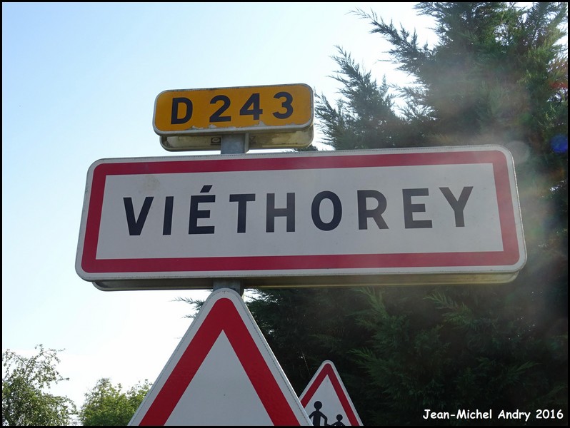 Viéthorey 25 Jean-Michel Andry.jpg