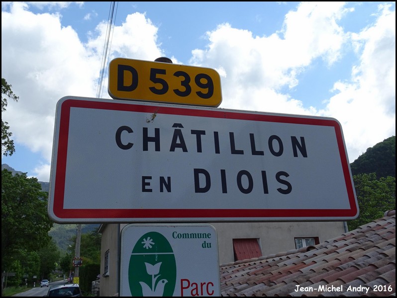 Châtillon-en-Diois 26 - Jean-Michel Andry.jpg