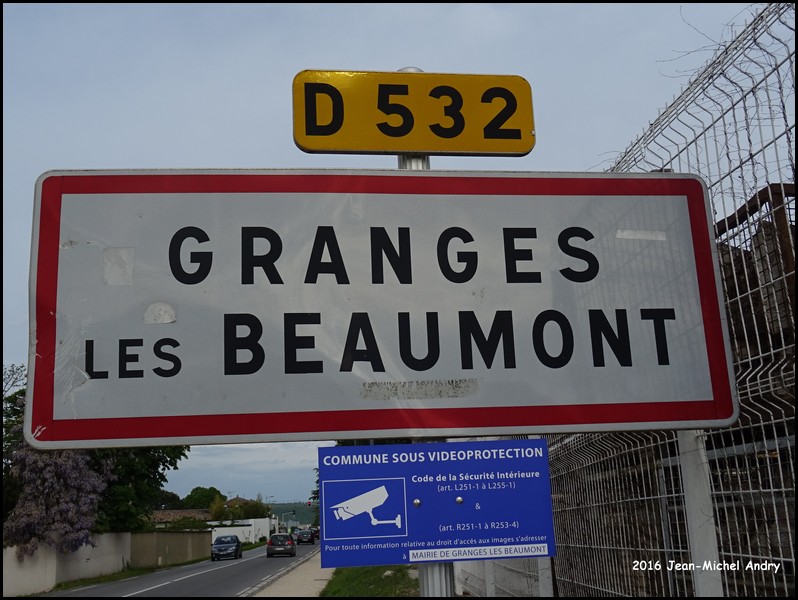 Granges-les-Beaumont 26 - Jean-Michel Andry.jpg