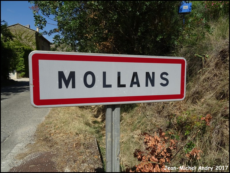 Mollans-sur-Ouvèze 26 - Jean-Michel Andry.jpg