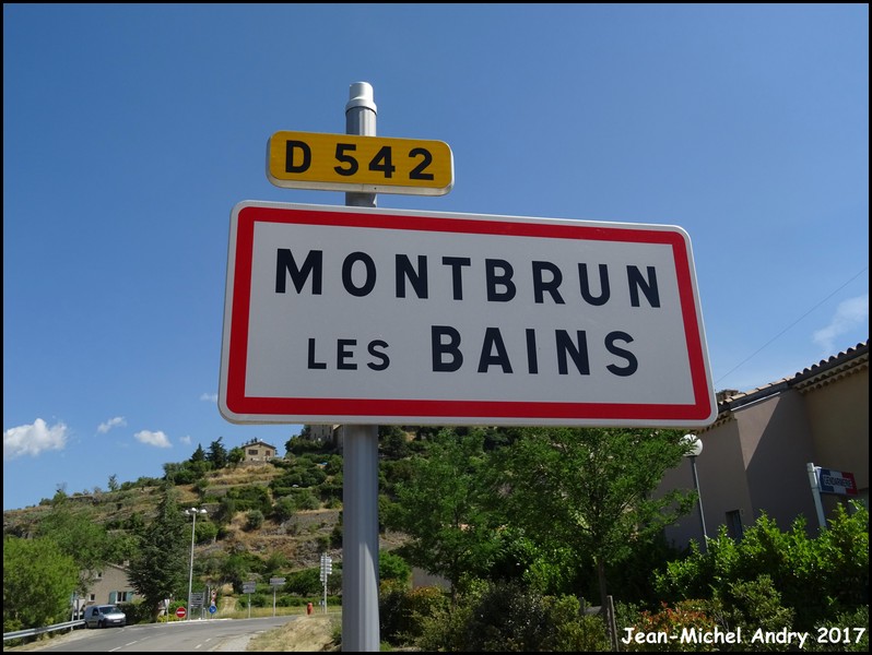 Montbrun-les-Bains 26 - Jean-Michel Andry.jpg