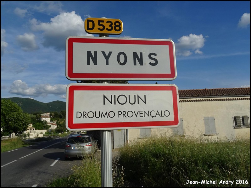 Nyons 26 - Jean-Michel Andry.jpg