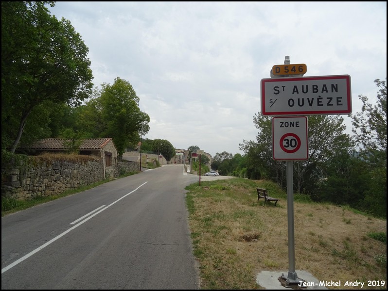 Saint-Auban-sur-l'Ouvèze 26 - Jean-Michel Andry.jpg