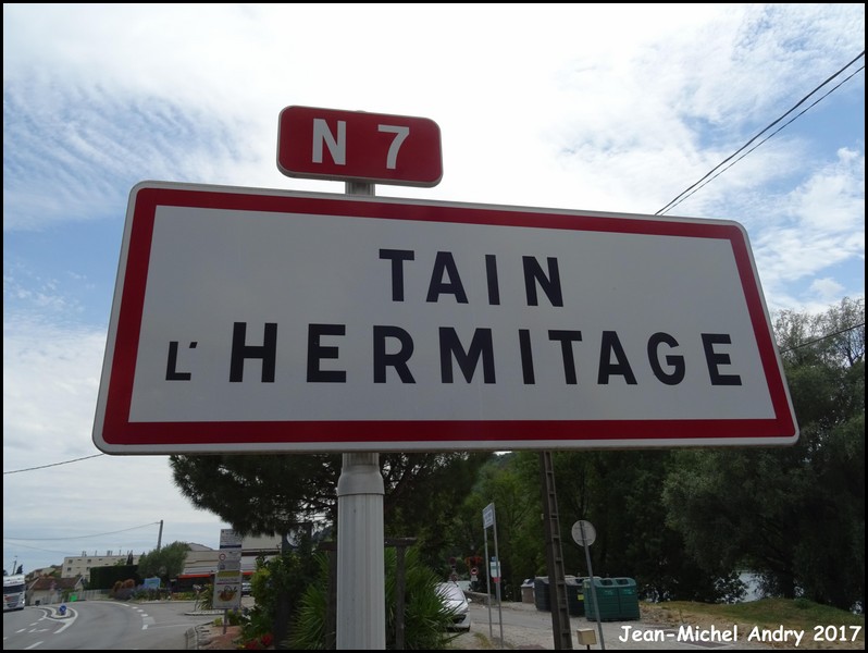 Tain-l'Hermitage 26 - Jean-Michel Andry.jpg