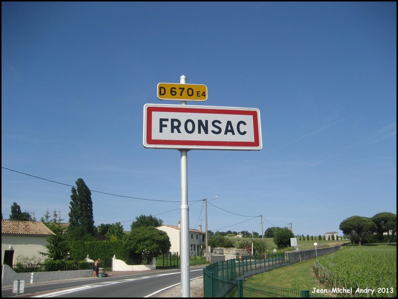 Fronsac  33 - Jean-Michel Andry.jpg