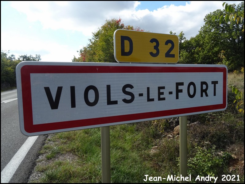Viols-le-Fort 34 - Jean-Michel Andry.jpg