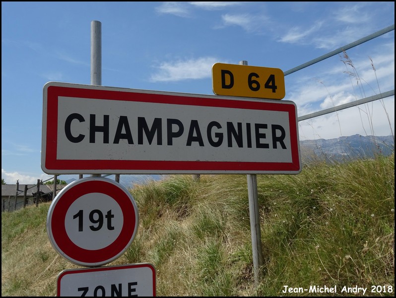 Champagnier 38 - Jean-Michel Andry.jpg