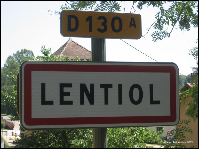 Lentiol 38 - Jean-Michel Andry.jpg