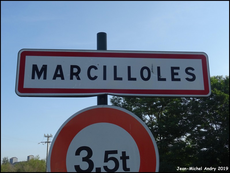 Marcilloles 38 - Jean-Michel Andry.jpg