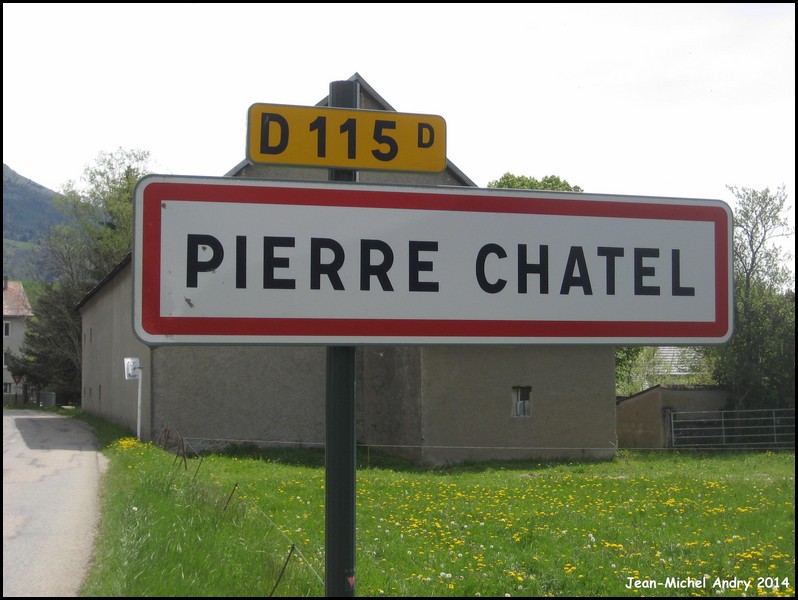 Pierre-Châtel  38 - Jean-Michel Andry.jpg