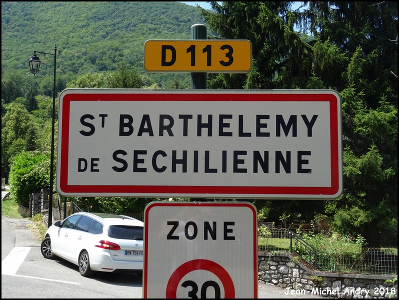 Saint-Barthélemy-de-Séchilienne 38 - Jean-Michel Andry.jpg