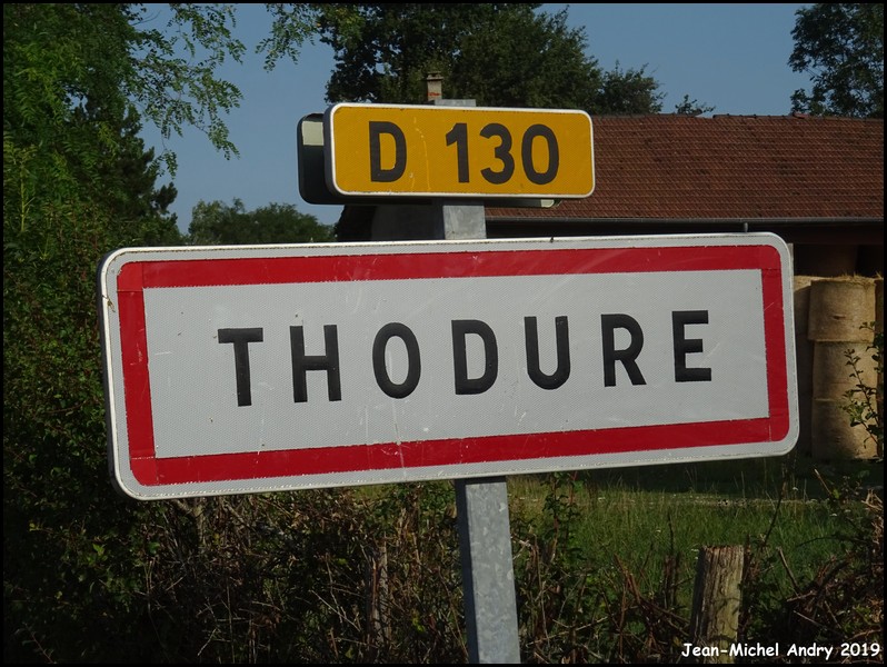 Thodure 38 - Jean-Michel Andry.jpg