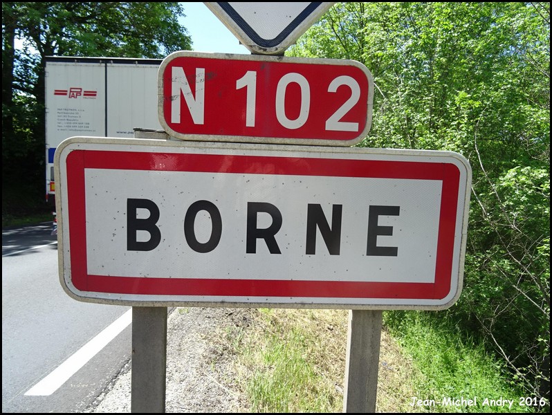 Borne 43 - Jean-Michel Andry.jpg