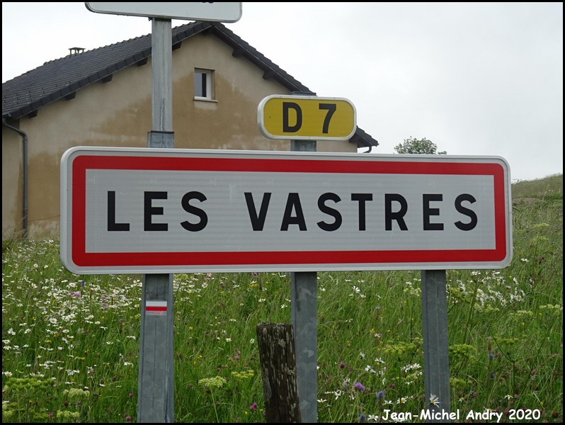 Les Vastres  43 - Jean-Michel Andry.jpg