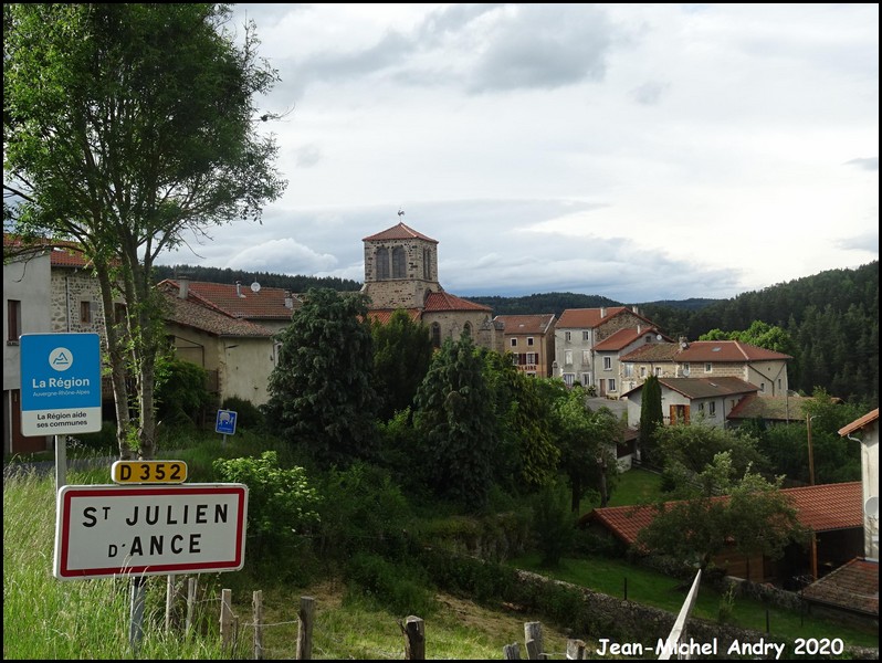 Saint-Georges-Lagricol  43 - Jean-Michel Andry.jpg